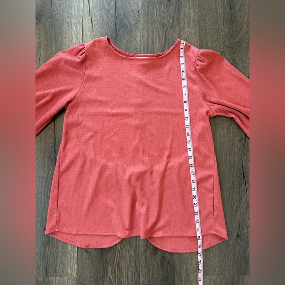 LuLaRoe Vivian Button Back Long Sleeve Top Size Medium - Picture 6 of 7